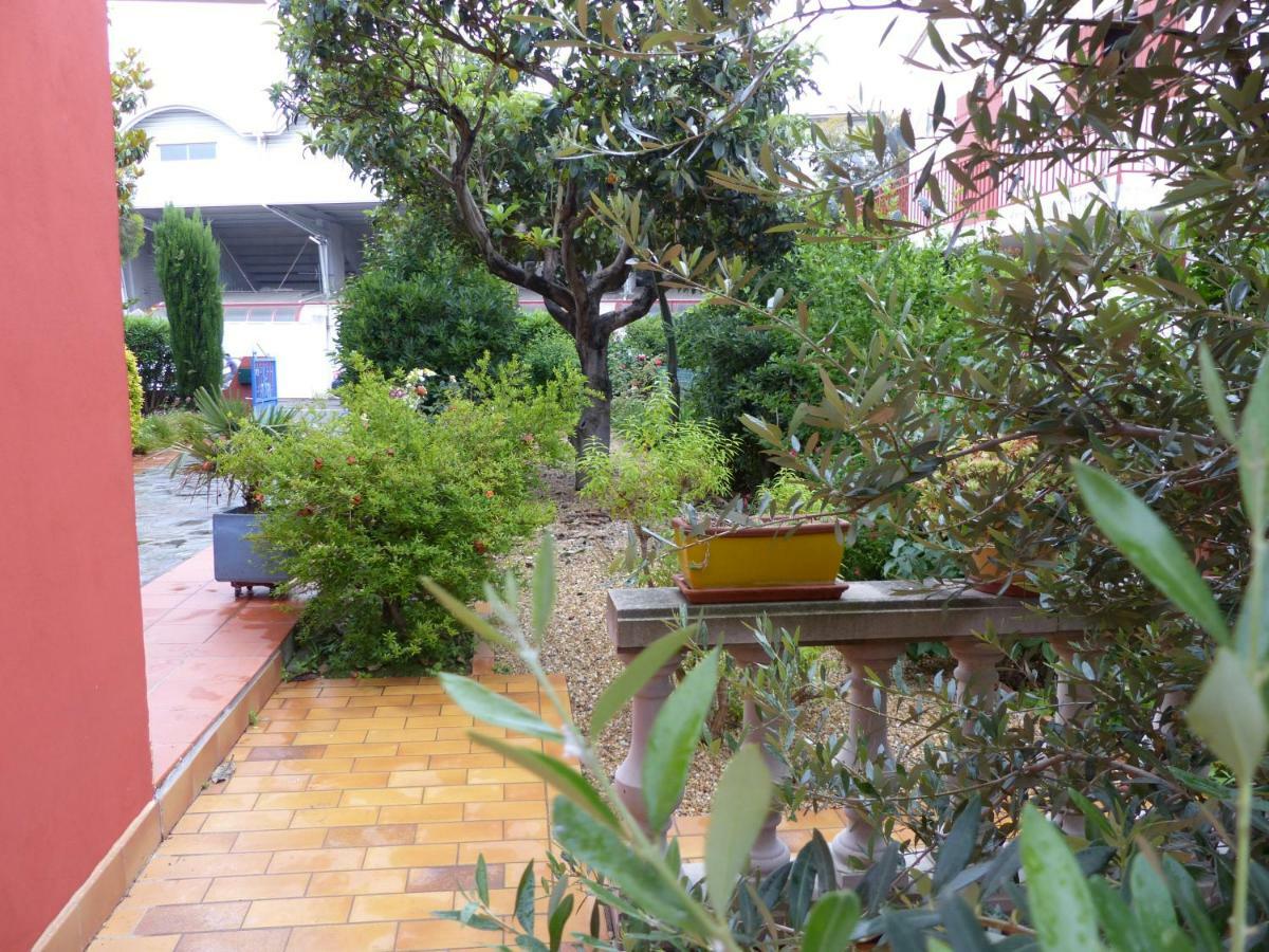 Appartement Stade Aime Giral ペルピニャン エクステリア 写真